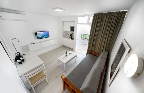 Playa del Inglés Apartamento | Atlantic Sun Beach - Gay Men Only