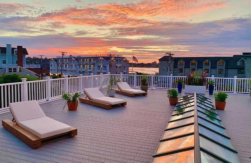 Newport Hotel | Atlantic Beach Hotel Newport