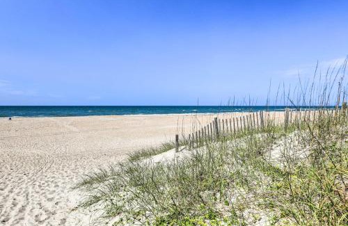 Atlantic Beach Apartamento | Atlantic Beach Studio with Community Pool!