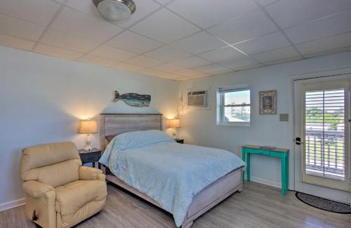 Atlantic Beach Apartamento | Atlantic Beach Studio with Community Pool!