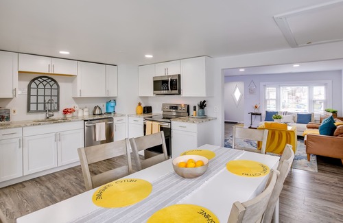 Atlantic City Cabaña | Atlantic City Home w/ Deck Near Major Casinos!