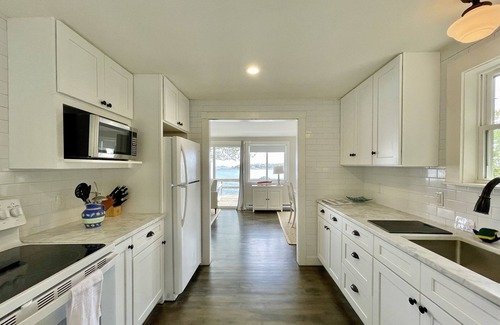 East Boothbay Cabaña | Atlantic Edge - Oceanfront with Stunning Views!