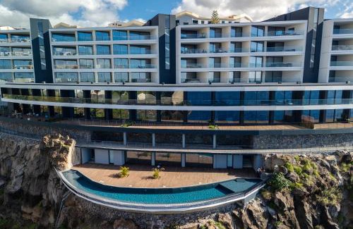 Camara de Lobos Apartamento | Atlantic Heights Varandas do Atlântico