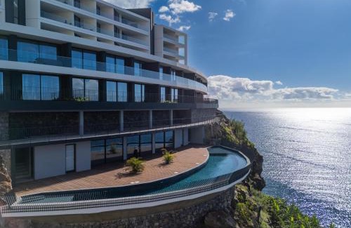 Camara de Lobos Apartamento | Atlantic Heights Varandas do Atlântico