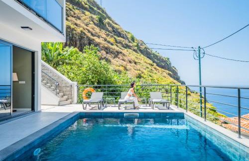Tabua Villa | Atlantic Pebble Villa