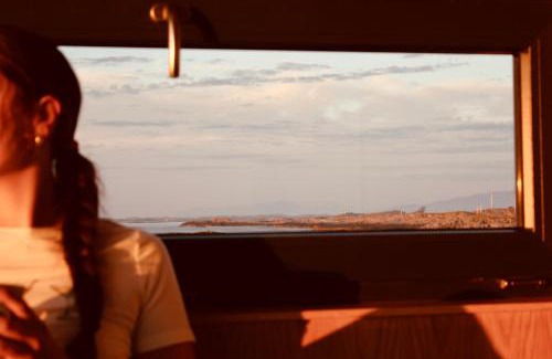 Gjengstoa Otro | Atlantic Road Sleeping Experience Re-Treats