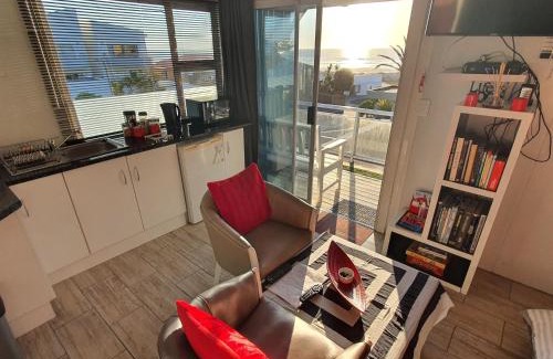 Melkbosstrand Apartamento | Atlantic Studio - Compact unit with Sea Views