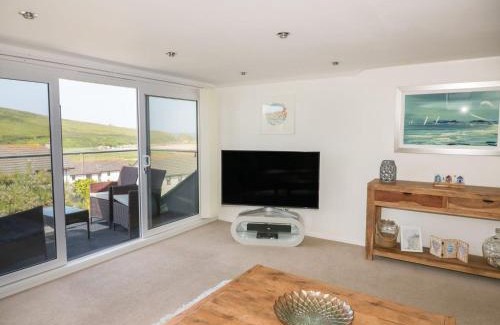 Holywell Apartamento | Atlantic View
