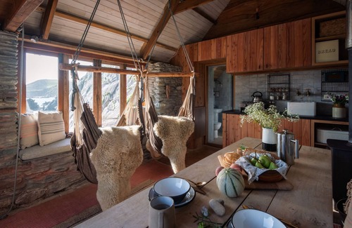 Newton Ferrers Cabina | Atlantis - a boathouse that sleeps 2 guests in 1 bedroom