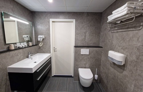 Spijkenisse Hotel | Atlas Hotel Holiday