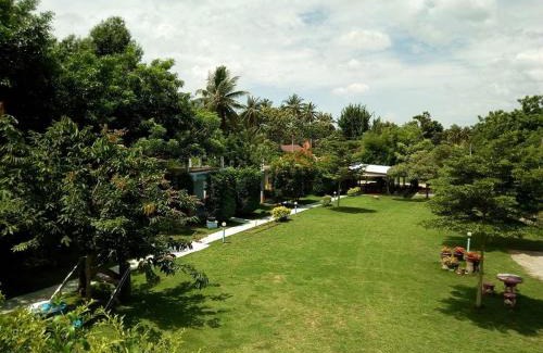 Phongprasan Casa | AtMyHomeStay Bangsaphan
