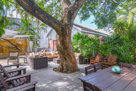 Historic Seaport Apartamento | Atocha Cottage by Brightwild