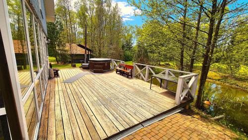 Radailiai Casa | Atostogų namas su baseinu, jacuzzi ir pirtimi