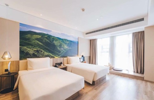 Yu Hua Tai Hotel | Atour Hotel Nanjing Banqiao