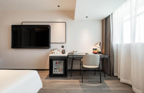 Huli Hotel | Atour Hotel Xiamen Gaoqi Airport Chenggong Avenue