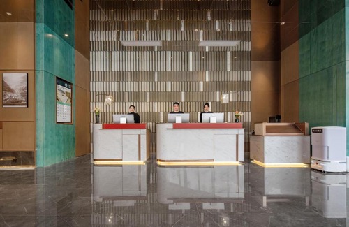 Lianhu Hotel | Atour X Hotel Xi'an Northwestern Polytechnical University Subway Station
