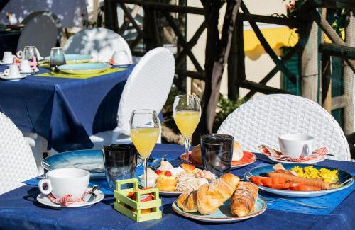 Atrani Cama Y Desayuno | Atrani Rooms