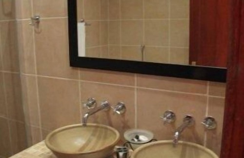 Greater Johannesburg Metropolitan Area Casa | Attache Guest Lodge