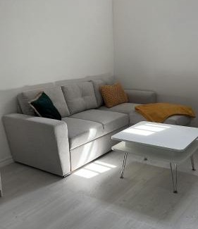 Alingsas Apartamento | Attefallshus Alingsås/Dammen.
