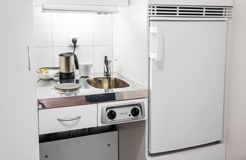 Flemingsberg Cama Y Desayuno | Attendo Park Hotell