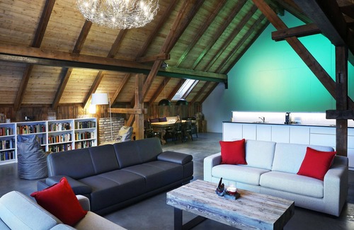 Mariapfarr Casa | Gran suite en último piso en Mariapfarr con bañera de hidromasaje
