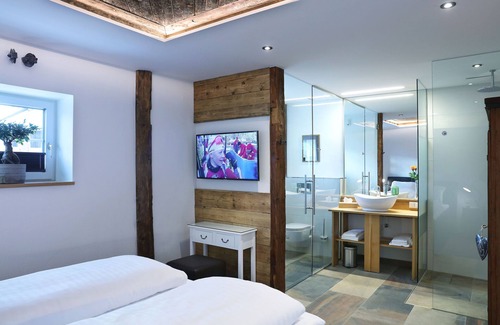 Mariapfarr Casa | Gran suite en último piso en Mariapfarr con bañera de hidromasaje