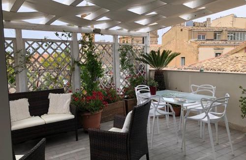 Caltagirone Apartamento | Attico Da Rosa con vista spettacolare a 360 gradi