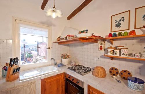 Oristano Apartamento | Attico in centro con vista della torre - Cozy penthouse facing to the tower