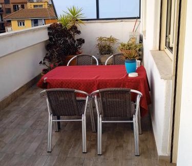 Tuscolano Apartamento | Attico luminoso terrazza Metro A Aria Cond WiFi