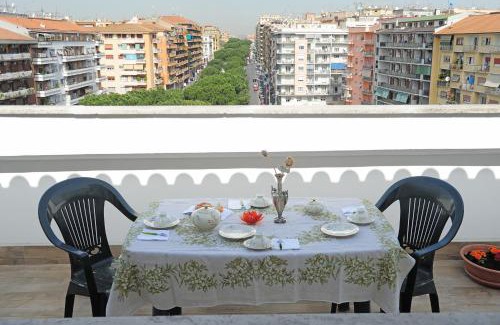 Tuscolano Apartamento | Attico luminoso terrazza Metro A Aria Cond WiFi