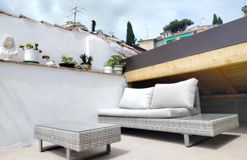 Sanremo Old Town Apartamento | Attico romantico con terrazza Sanremo - Palm Street, 104 - Free WIFI