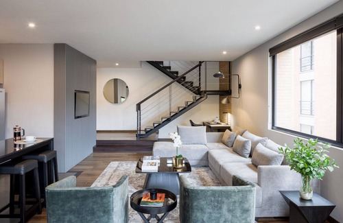 Chico Reservado Apartamento | TOP OF THE TOP - ATTIK 401