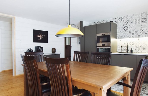Kaiserslautern Apartamento | Attractive apartment on the outskirts with good connections to the city and highway.