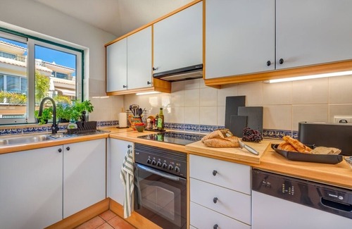 Ferragudo Casa | Attractive apartment near the beach and town centre, AC, fibre optic internet