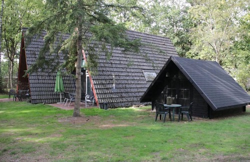 Stramproy Casa | Attractive holiday home on a car-free park