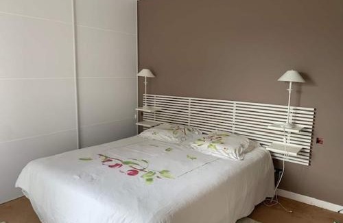 Cereste Casa | Attractive Holiday Home in C reste with Pool