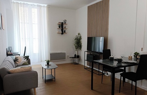 Les 3 Cites Apartamento | Attractive T2 apartment in Poitiers city center