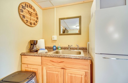Pittsburg Apartamento | ATV, Fish & Unwind: Trailside Pittsburg Studio