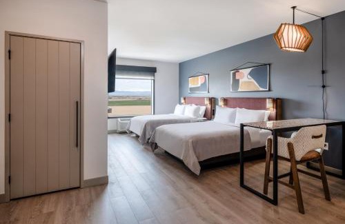 Dupont Hotel | Atwell Suites - DENVER AIRPORT TOWER ROAD by IHG