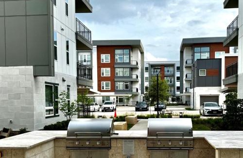 McNeil Apartamento | ATX Vibes - Pool - Near Domain