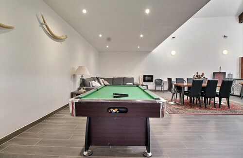 Les Cinq Avenues Casa | Atypical house in Marseille, ideal for groups of friends or large families.