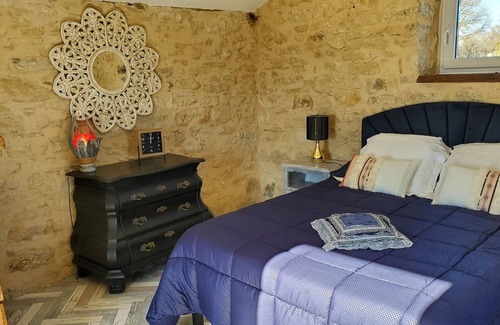 Figeac Cama Y Desayuno | Atypical room