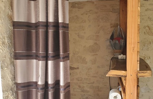 Figeac Cama Y Desayuno | Atypical room