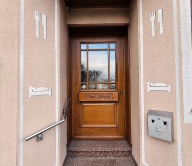 Sundheim Apartamento | Außergewöhnliche 5 Zimmer Penthouse Wohnung in Kehl
