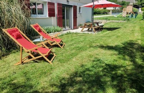 Fain-les-Montbard Apartamento | Au 10 le long du canal
