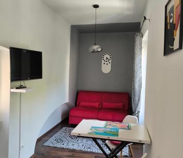 Cahors Old Town Apartamento | AU 2B 46 Ravissant duplex