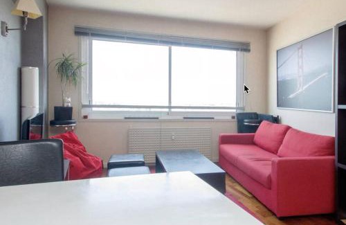 Bourg-l'Eveque Apartamento | Au bel horizon