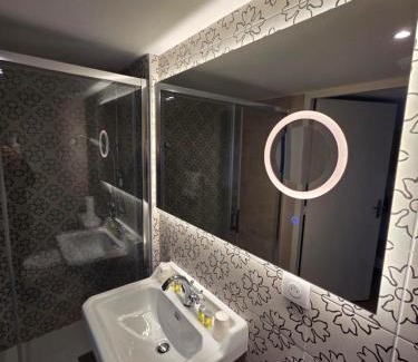 Mezieres-en-Brenne Hotel | Au boeuf couronné