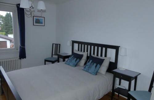 Rolle Cama Y Desayuno | Au Bonheur des Iris