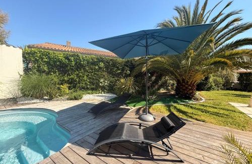 La Bree-les-Bains Casa | Au bord de la piscine pres de la plage